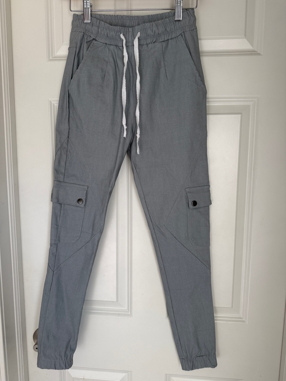 NWOT- Women’s Gray Cargo Jogger Pants - Elastic Waist with Drawstring